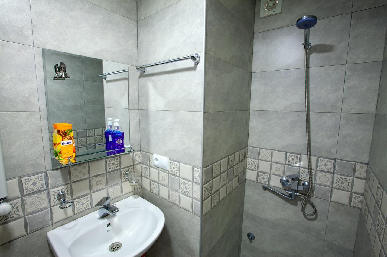 Guest House Keria Tbilisi Esterno foto