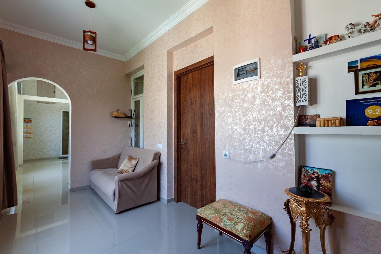 Guest House Keria Tbilisi Esterno foto