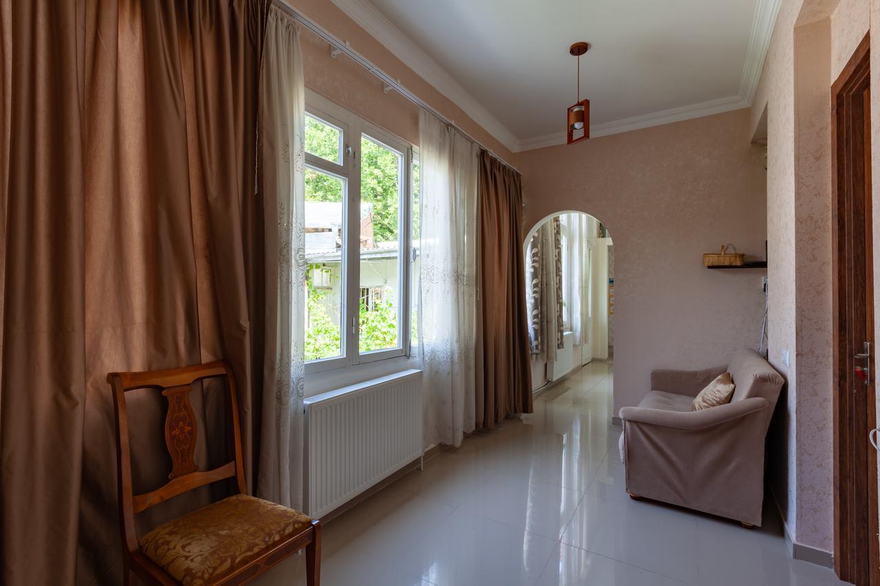 Guest House Keria Tbilisi Esterno foto