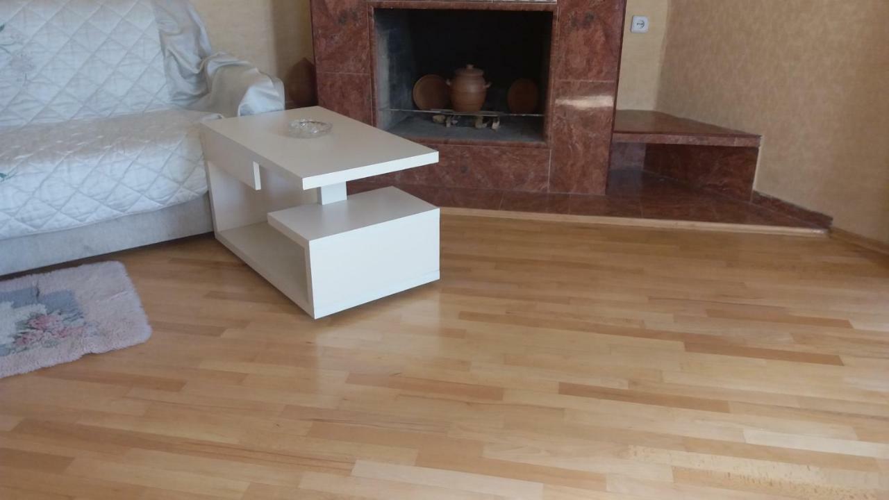 Guest House Keria Tbilisi Esterno foto