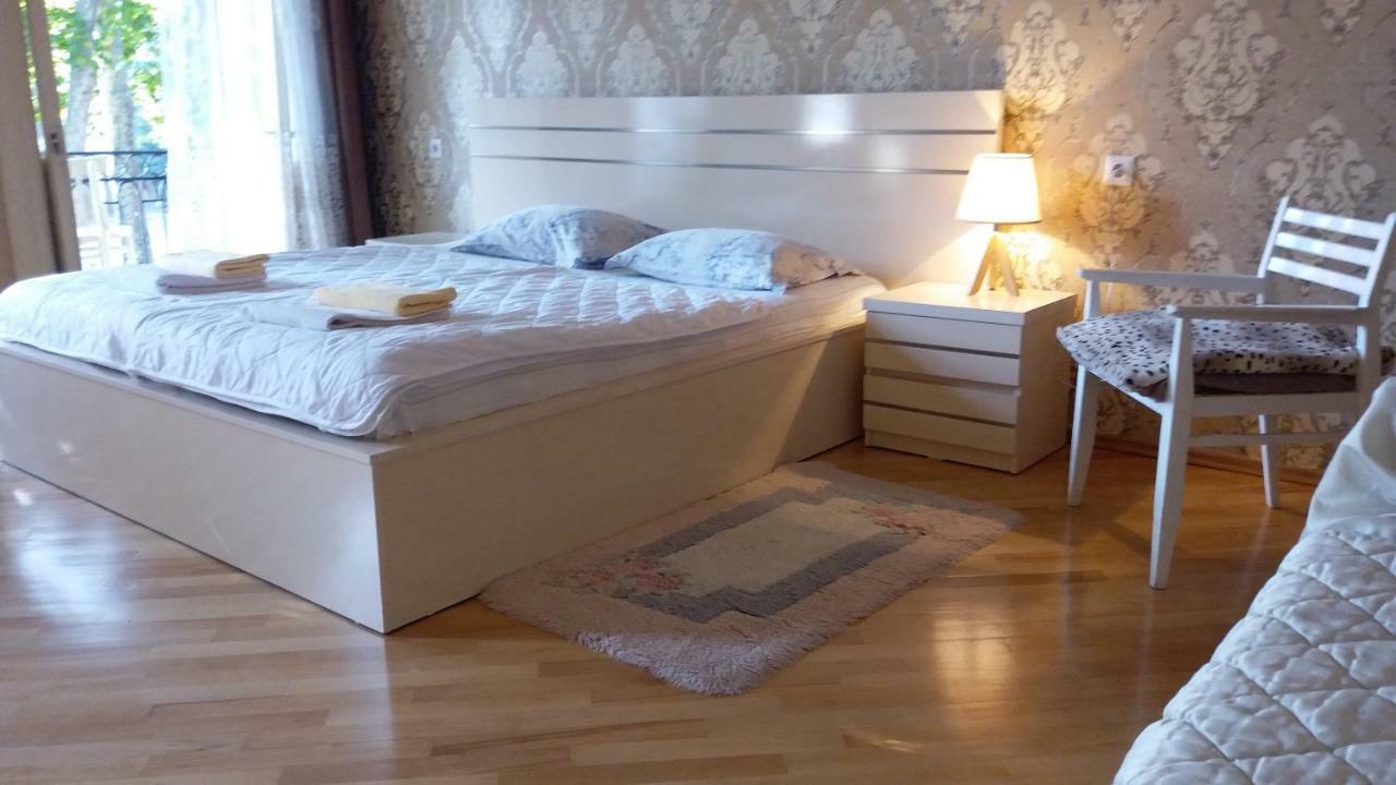 Guest House Keria Tbilisi Esterno foto