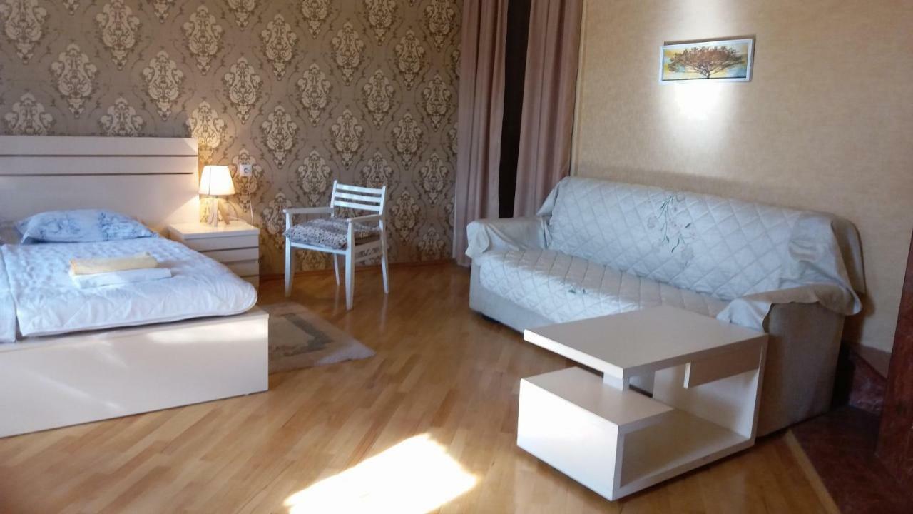 Guest House Keria Tbilisi Esterno foto