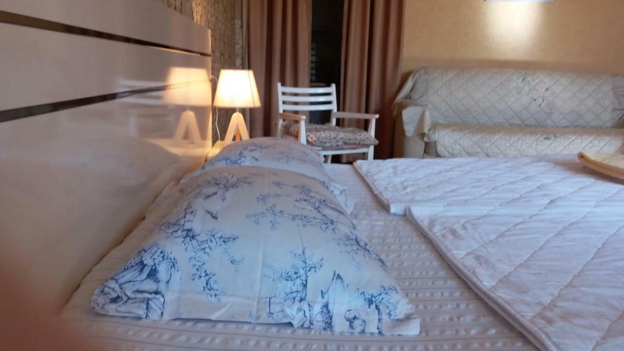 Guest House Keria Tbilisi Esterno foto